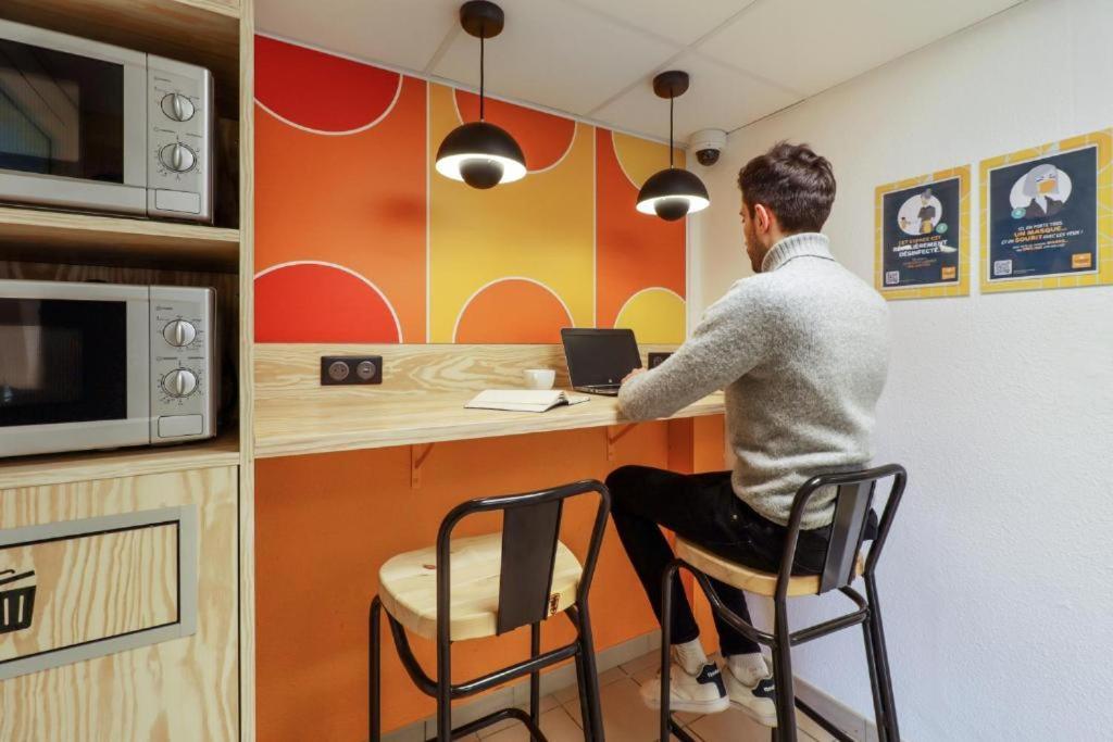 Eiffel Citea Access Dayroom Espace Paris Sans Nuitee Et Chambre Partagee Chatillon Nuitee -- Repos Journee Ou Espace Travail 8-19H Proche Tour Eiffel Ou Usage Bureau A L'Heure En Journee -- Nuitee Chatillon Avenue Paris Bagian luar foto