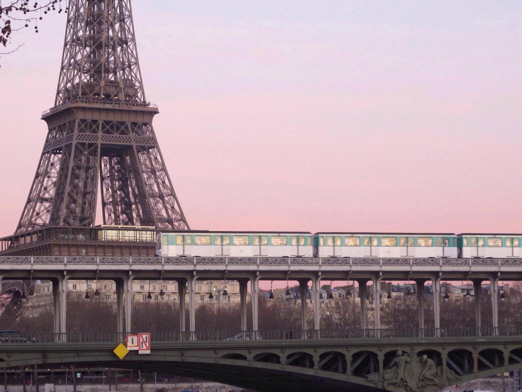 Eiffel Citea Access Dayroom Espace Paris Sans Nuitee Et Chambre Partagee Chatillon Nuitee -- Repos Journee Ou Espace Travail 8-19H Proche Tour Eiffel Ou Usage Bureau A L'Heure En Journee -- Nuitee Chatillon Avenue Paris Bagian luar foto