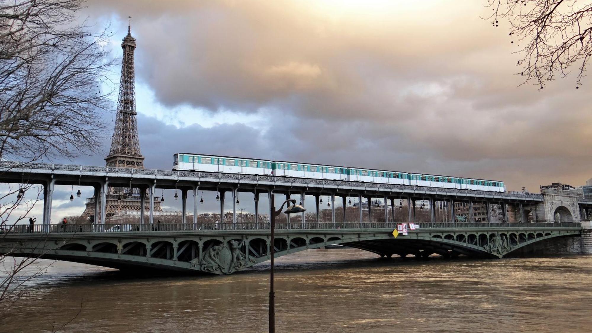 Eiffel Citea Access Dayroom Espace Paris Sans Nuitee Et Chambre Partagee Chatillon Nuitee -- Repos Journee Ou Espace Travail 8-19H Proche Tour Eiffel Ou Usage Bureau A L'Heure En Journee -- Nuitee Chatillon Avenue Paris Bagian luar foto